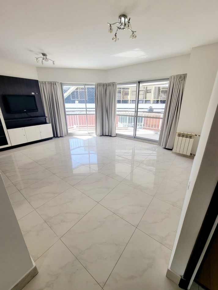 DPTO EN VENTA MARAL 45 PLAYA GRANDE