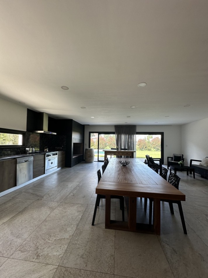 CASA EN VENTA RUMENCO 