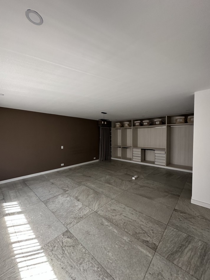 CASA EN VENTA RUMENCO 