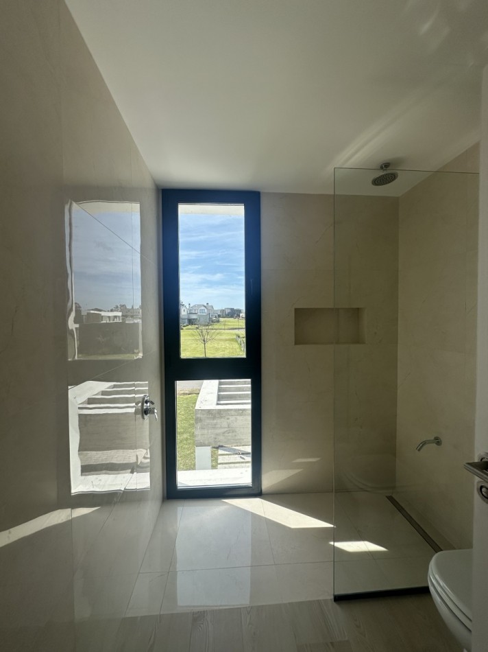 Casa 5 ambiente Rumenco joven